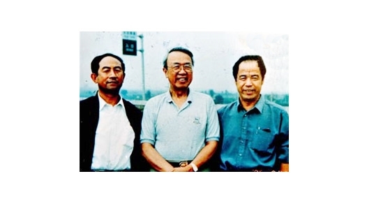 楊金泉、劉俊謙與聯(lián)合國副秘書長的合影